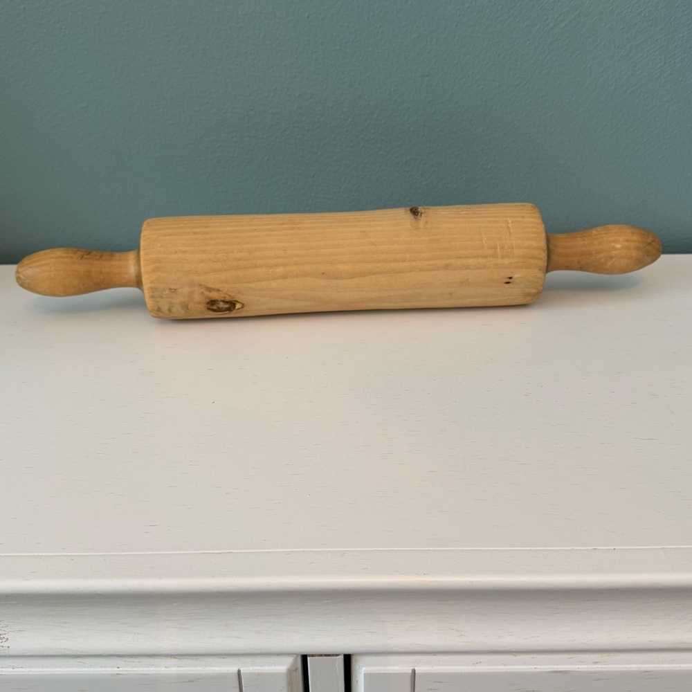 Vintage Wood Extra Large Rolling Pin (One Piece) Primitive Farmhouse Cottage 18"